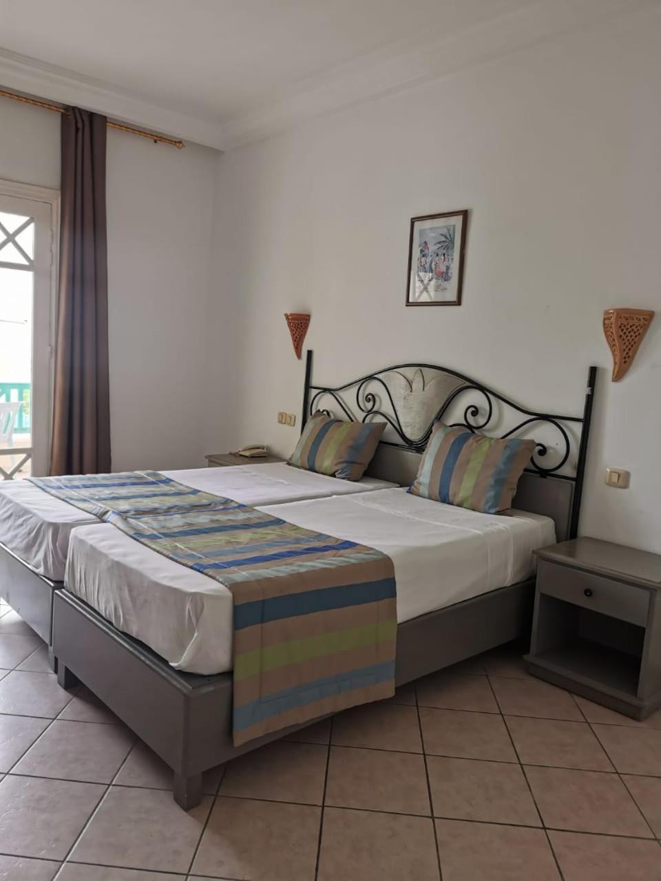 Hotel Diar Yassine Midoun Ngoại thất bức ảnh