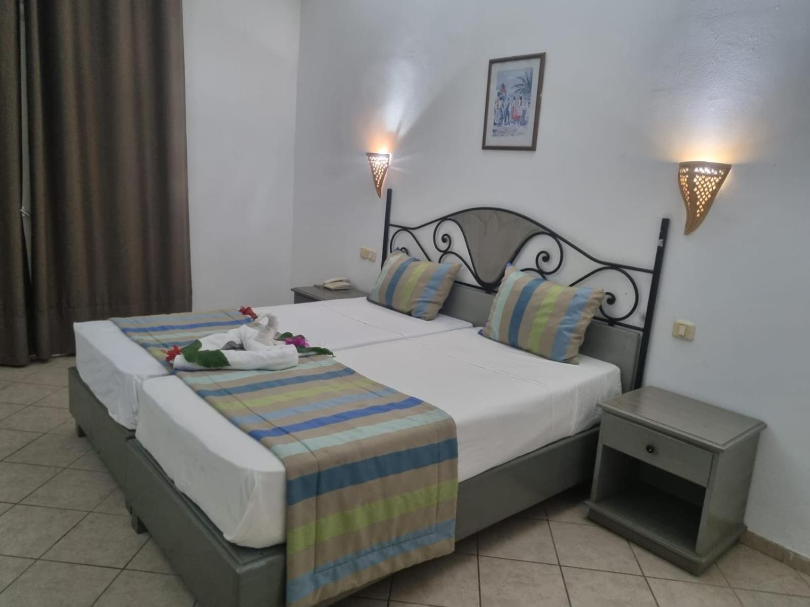 Hotel Diar Yassine Midoun Ngoại thất bức ảnh